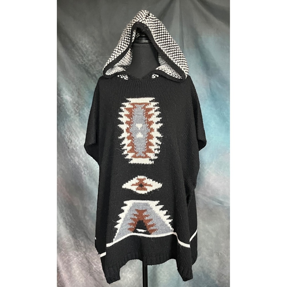 Cocogio Italy Poncho Sweater‎ One Size Fits All Aztec Knit Hooded Bohemian